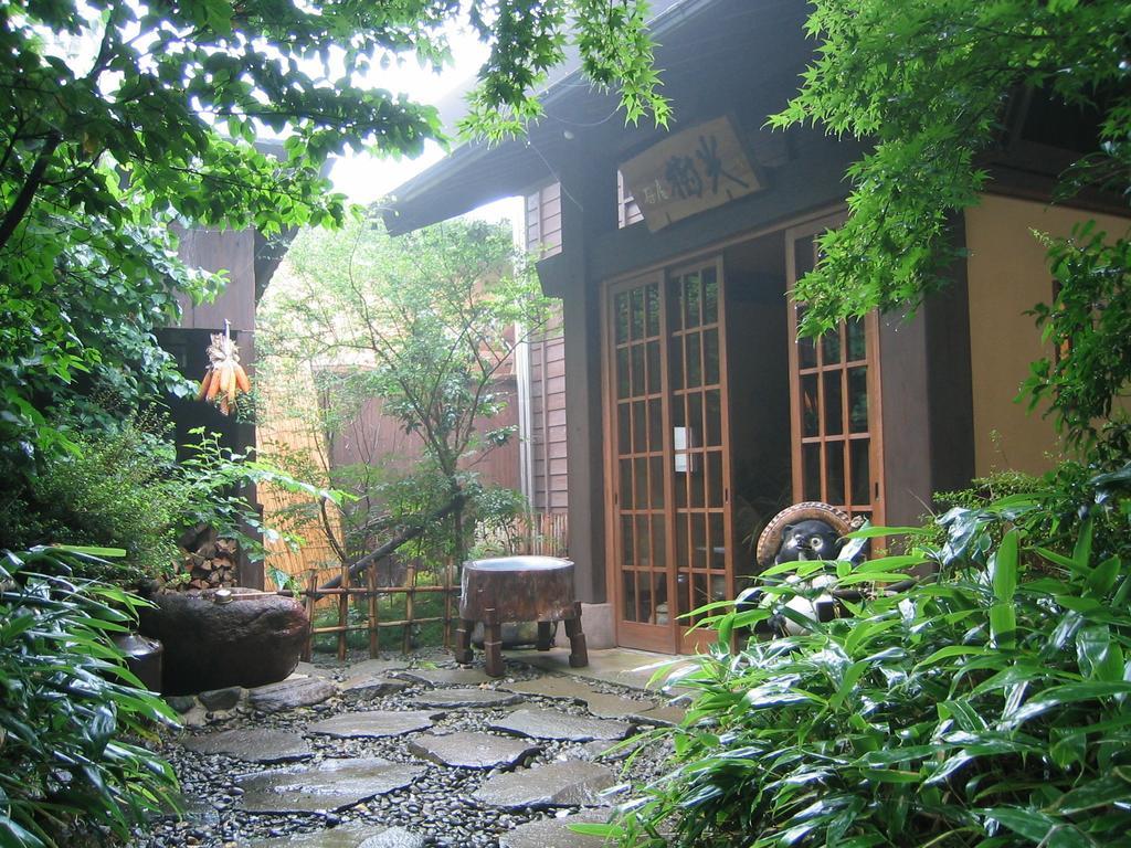 Отель Satonoyu Waraku 13 Years Or Older Минамиогуни Экстерьер фото